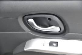 K23&nbsp;载货车驾驶室                                               图片