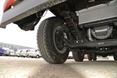 飞碟奥驰 V6系列 220马力 6X2 6.8米栏板载货车(FD1241P67K5-1)