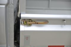福田 祥菱V1 1.3L 87马力 汽油 2.05米双排栏板微卡(国六)(BJ1020V2AV5-04)