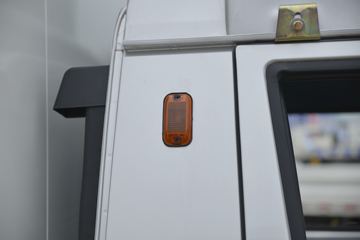 ���� ���� 1.3L 91���� ���� 3.3����ʽ����΢��(����)(KMC5030XXYQ280DP6)ͼƬ