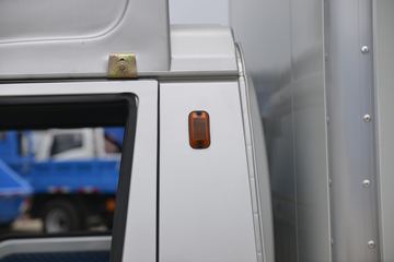 ���� ���� 1.3L 91���� ���� 3.3����ʽ����΢��(����)(KMC5030XXYQ280DP6)ͼƬ