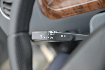 ���� ���� 1.3L 91���� ���� 3.3����ʽ����΢��(����)(KMC5030XXYQ280DP6)ͼƬ