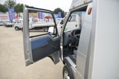 凯马 锐菱 1.3L 91马力 汽油 3.3米厢式栏板微卡(国六)(KMC5030XXYQ280DP6)