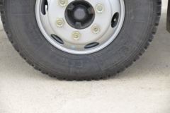 江铃 凯运蓝鲸 重载型普通款 129马力 4.045米单排仓栅式轻卡(JX5042CCYXGB2)