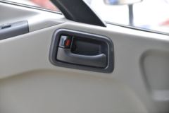 江铃 凯运蓝鲸 129马力 4X2 3.98米冷藏车(JX5045XLCTGA25)