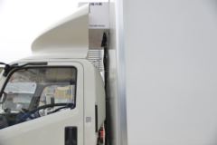 江铃 凯运蓝鲸 129马力 4X2 3.98米冷藏车(JX5045XLCTGA25)