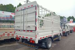 凯马 凯捷M1 110马力 3.6米单排仓栅式轻卡(KMC5041CCYA28D5) 凯马 凯捷M1 110马力 3.6米单排仓栅式轻卡(KMC5041CCYA28D5)