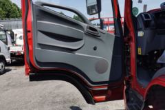 凯马 凯捷M3 130马力 3.83米排半栏板轻卡(KMC1042A33P5)