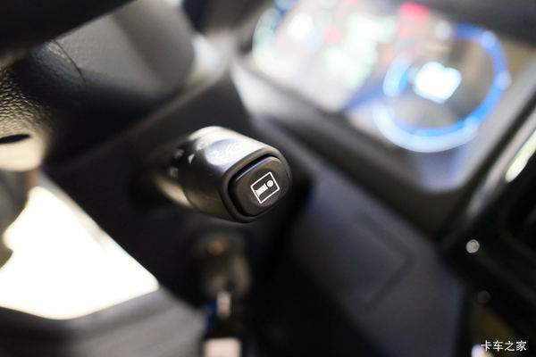 翼放ES载货车限时促销中 优惠0.3万