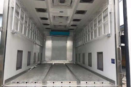 庆铃底盘&nbsp;畜禽运输车驾驶室图片