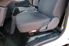 福田 奥铃新捷运 青春版Plus 130马力 4.17米单排栏板轻卡(BJ1048V9JBA-A1)