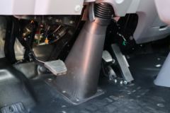 福田 奥铃新捷运 青春版Plus 130马力 4.17米单排栏板轻卡(BJ1048V9JBA-A1)