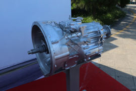 ZF 6挡系列&nbsp;变速箱外观                                                图片