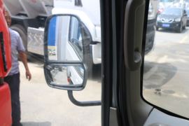 一汽红塔底盘&nbsp;冷藏车驾驶室图片