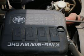 一汽红塔底盘&nbsp;冷藏车底盘图片