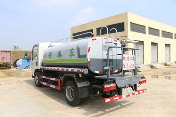 一汽红塔底盘&nbsp;洒水车/喷洒车外观图片