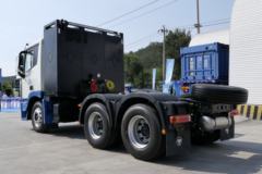 福田 智蓝重卡 6X4纯电动牵引车281.91kWh