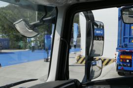 智蓝重卡&nbsp;电动牵引车驾驶室图片