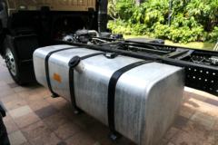 福田 奥铃大黄蜂 210马力 6.8米排半栏板载货车(BJ1188VGPHK-A1)