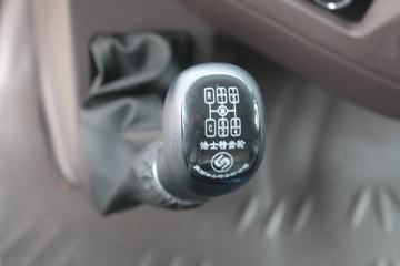 �������� ����H5 ������ 290���� 6X2 9.7����ʽ�ػ���(��ʿ��8��)ͼƬ