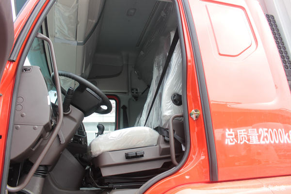 神价来袭!邯郸伯昂乘龙H5载货又开挂了!新品惊爆价立省0.5万!