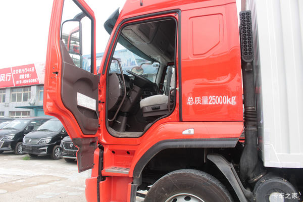 �������� ����H5�п� 240���� 4X2 9.6���Ű�������ʽ