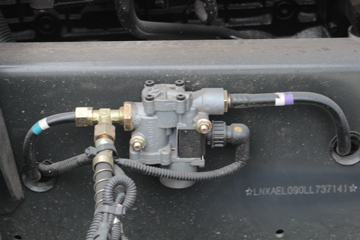 �������� ����H5 ������ 290���� 6X2 9.7����ʽ�ػ���(��ʿ��8��)ͼƬ