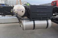 东风新疆 畅行D3V 220马力 6X2 5.4米厢式载货车(DFV5250XXYGD5D)