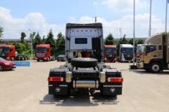 福田 欧曼EST 6系重卡 穿越版 560马力 6X4 AMT自动挡牵引车(国六)(BJ4259Y6DHL-01)