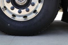 福田 欧曼EST 6系重卡 穿越版 560马力 6X4 AMT自动挡牵引车(国六)(BJ4259Y6DHL-01)