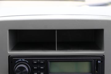 һ������ ��Ű��� 84���� 3.715�׵��Ų�դʽ�Ῠ(CA5040CCYK2L3E5-1)ͼƬ