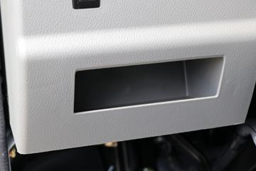 һ������ ��Ű��� 84���� 3.715�׵�����ʽ�Ῠ(CA5040XXYK2L3E5-1)ͼƬ