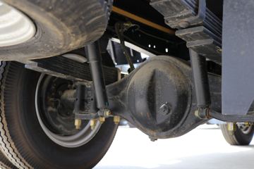 һ������ ��Ű��� 84���� 3.715�׵�����ʽ�Ῠ(CA5040XXYK2L3E5-1)ͼƬ