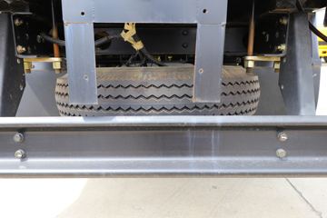 һ������ ��Ű��� 84���� 3.715�׵�����ʽ�Ῠ(CA5040XXYK2L3E5-1)ͼƬ