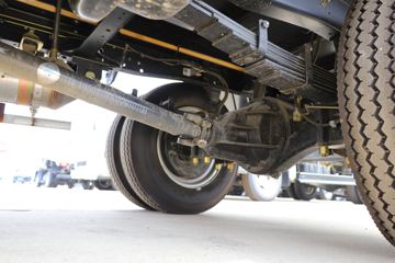 һ������ ��Ű��� 84���� 3.715�׵�����ʽ�Ῠ(CA5040XXYK2L3E5-1)ͼƬ