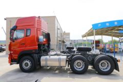 中国重汽成都商用车 斯太尔D7W重卡 430马力 6X4 牵引车(ZZ4253V3241E1BN-1)