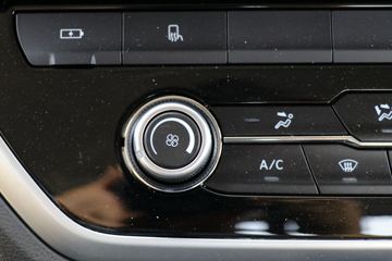 Ծ�� ����H500 148���� 4.17�׵�����ʽ�Ῠ(�ٱ�4.375)(SH5042XXYZFDCWZ6)ͼƬ