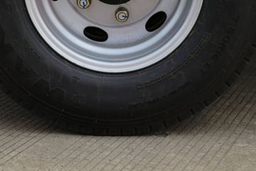 Ծ�� ����H500 148���� 4.17�׵�����ʽ�Ῠ(�ٱ�4.375)(SH5042XXYZFDCWZ6)ͼƬ