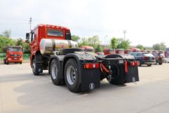 陕汽重卡 德龙新M3000 轻量化版 430马力 6X4 LNG牵引车(国六)(SX4259MD4TLQ1)