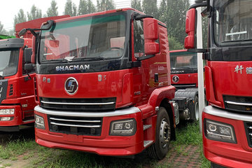 陕汽商用车 轩德翼3 轻量化版 460马力 6X4 牵引车(国五)(SX4258MP5324)
