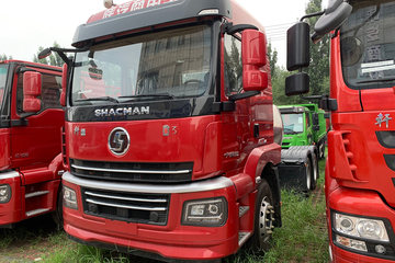 陕汽商用车 轩德翼3 轻量化版 460马力 6X4 LNG牵引车(国六)(SX4250MPN384)