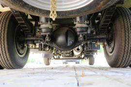 泓图300&nbsp;载货车底盘                                                图片