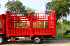 现代商用车 泓图300 143马力 4.18米单排仓栅式轻卡(CNJ5040CCYZDB33V) 现代商用车 泓图300 143马力 4.18米单排仓栅式轻卡(CNJ5040CCYZDB33V)