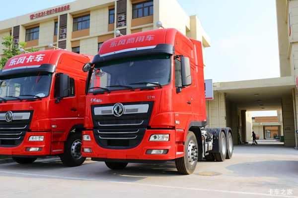 东风新疆 畅行D7H 460马力 6X4牵引车(EQ4250GD5D)