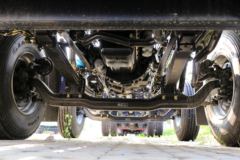 福田 欧曼新ETX 6系重卡 245马力 6X2 8米仓栅式载货车(速比4.444)(BJ5253CCY-AB)