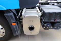 东风商用车 天龙旗舰KX 450马力 6X4牵引车(定制车)