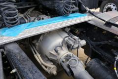 东风商用车 天龙旗舰KX 450马力 6X4牵引车(定制车)