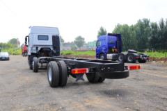福田 欧曼EST 6系重卡 280马力 6X2 9.6米仓栅式载货车(459后桥)(BJ5209CCY-AA)