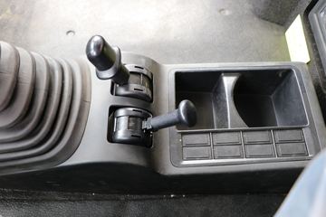 �й����� ���N7G�ؿ� 440���� 6X4 LNGΣ��Ʒǣ����(����)(ZZ4255V3846F1LW)ͼƬ