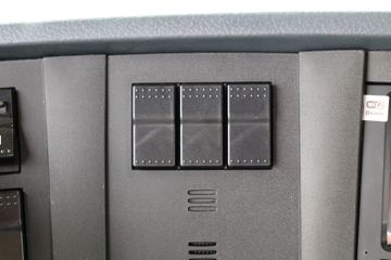 �й����� HOWO T7H�ؿ� 460���� 6X4ǣ����(ZZ4257V324HE1B)ͼƬ